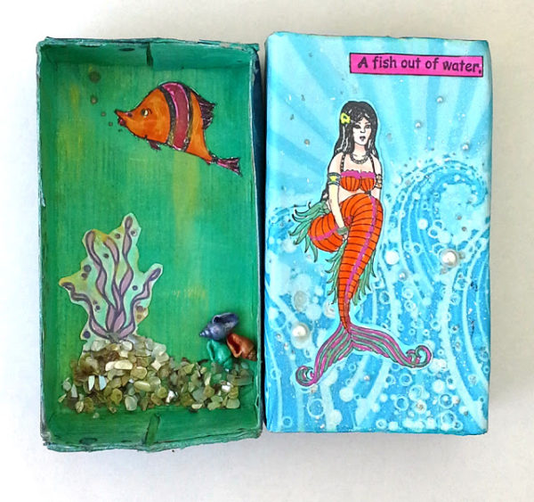 Mermaid Holding Tail 2 x 3 3/4-39967